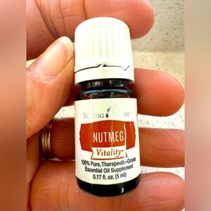 NEW Young Living Nutmeg Vitality Essential Oil, 5ml bottle‎